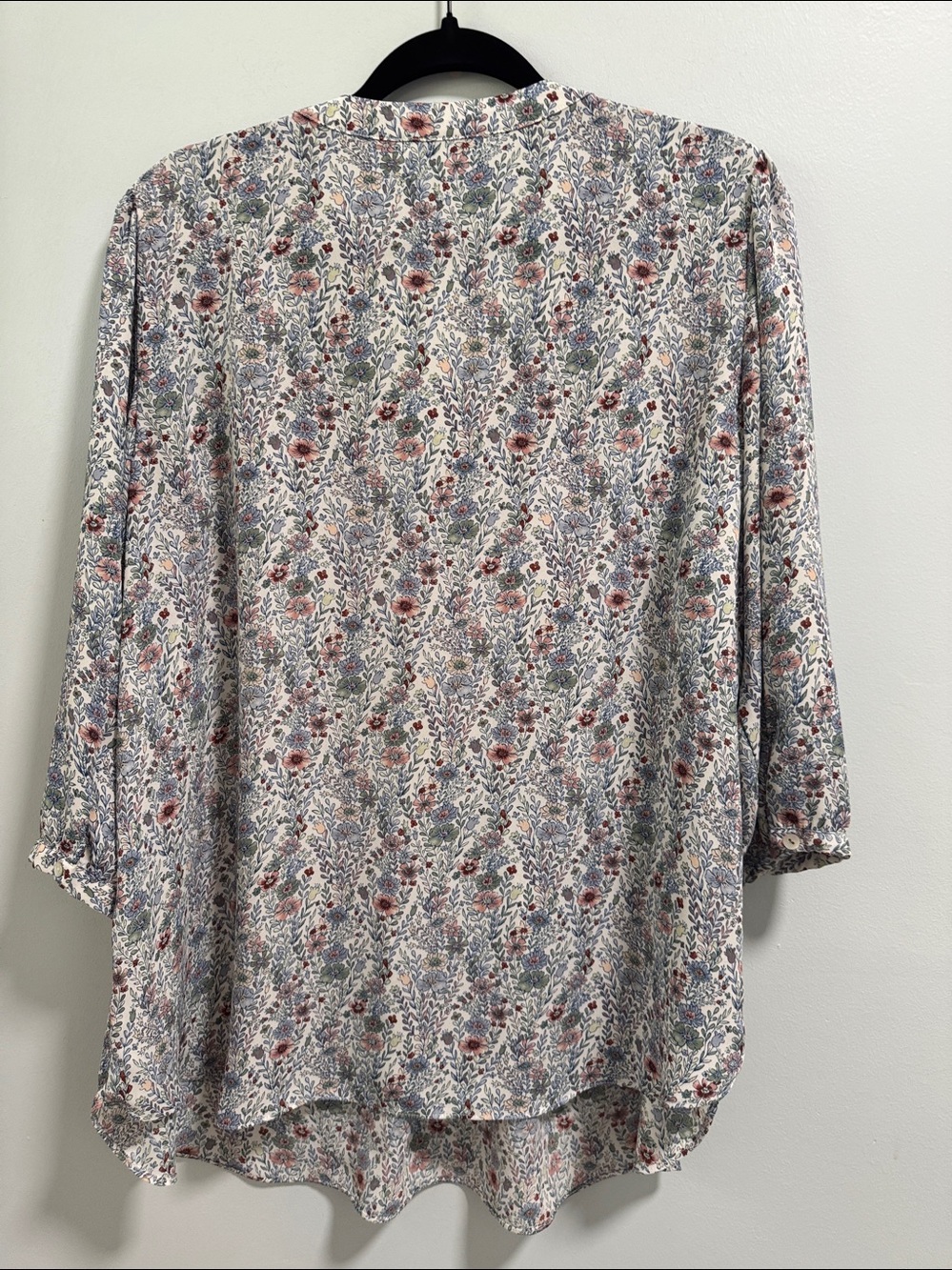 Rose & Olive Floral V-Neck Women's Blouse - Blue & Pink - Picture 7 of 9